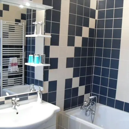 Avec 4 Charmantes Pres De Jeanne D'arc - Fr-1-585-146 * Montigny-les-Vaucouleurs